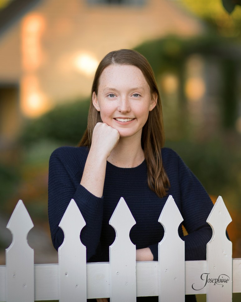 -2-Saint-Louis-Senior-Portrait-Photographer-Faust-Park-