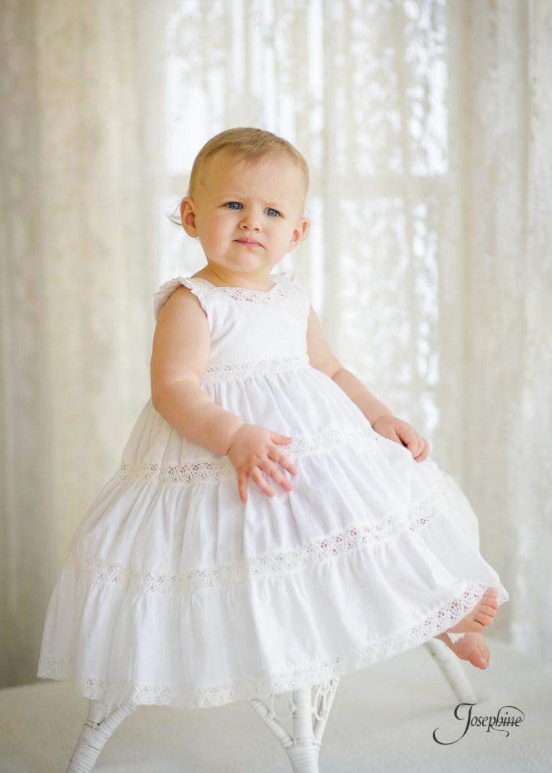 -5-Saint-Louis-Baby-Portrait-Photographer-Studio-