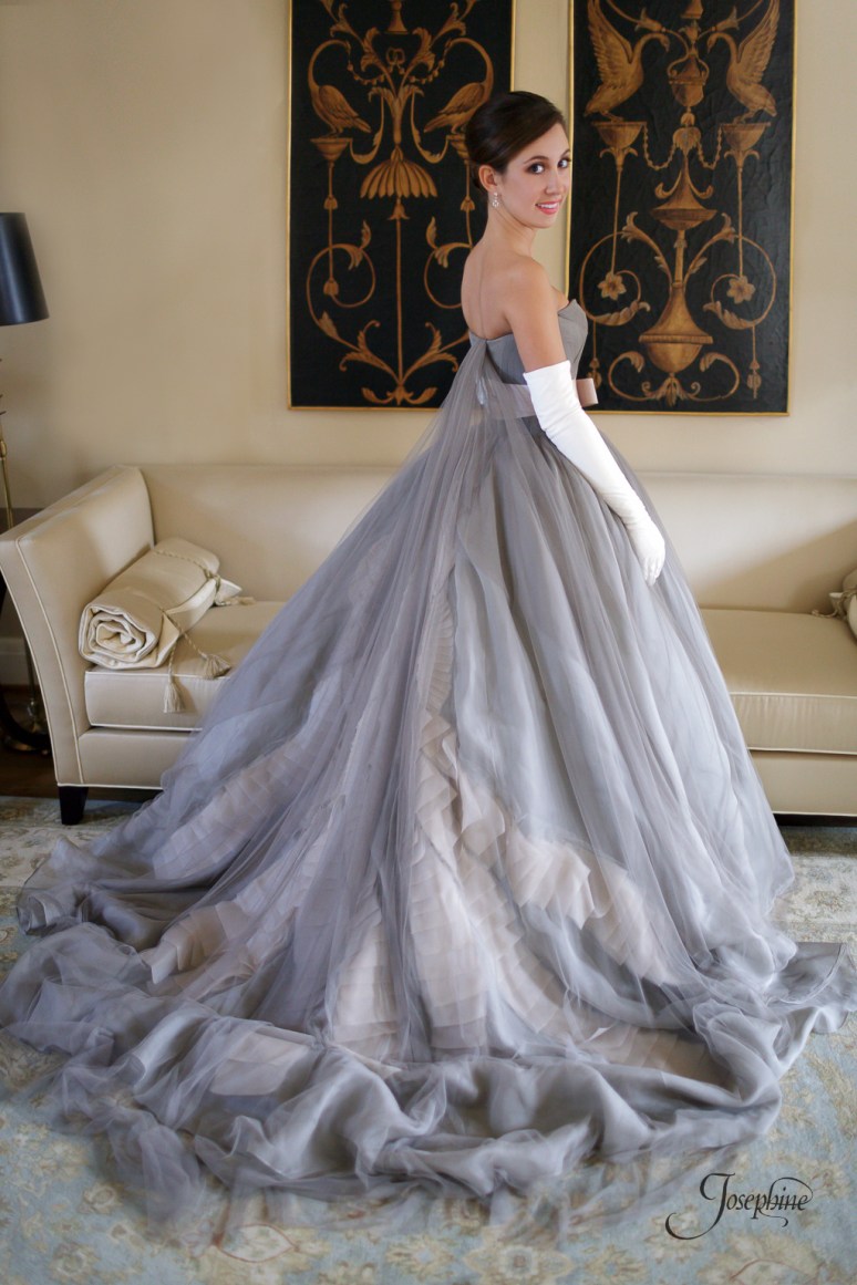 -Saint-Louis-Elegant-Debutant-Portrait-Photographer-Veiled-Prophet-04-